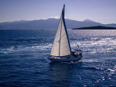 Истории за Лефкада – между белите плажове и тюркоазените води