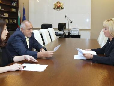 Борисов подкрепи Манолова за ограничаване на правомощията на ЧСИ