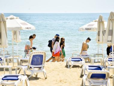 Колко пари харчат българите за почивка