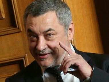 Валери Симеонов – между властта и бизнеса