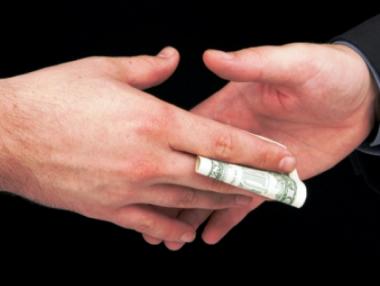 Инспекция по труда проверява повече и открива повече нарушения