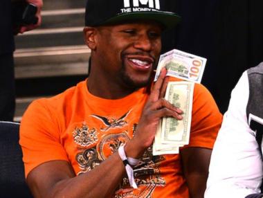 Флойд Мейуедър се провъзгласи за милиардер