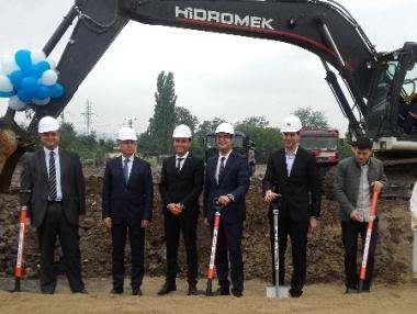 Изграждат завод за токозахранващи системи в Кърджали