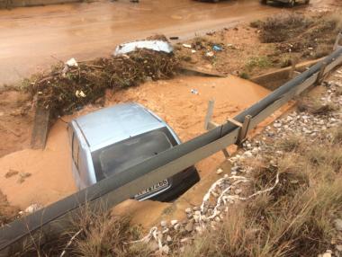 Над 10 души са загинали при наводненията в Атина