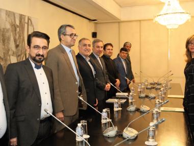 Захариева: Трябва да се борим с радикализацията сред младите