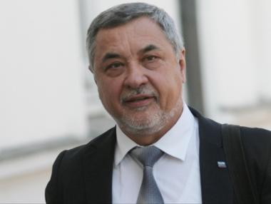 Валери Симеонов се нанася в сградата на СДС