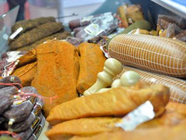 Близо 4 тона храни са унищожени след проверки на БАБХ по празниците