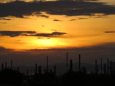 Ню Йорк съди най-големите петролни компании заради отпечатъка им върху климата