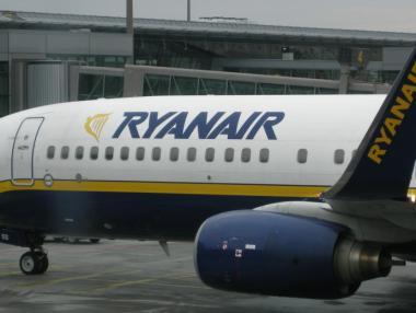 Ryanair продава билети за полети, които може и да не излетят
