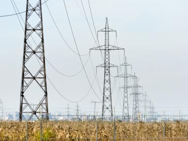 EVN и „Енерго-Про” също ще искат промяна в цената на тока