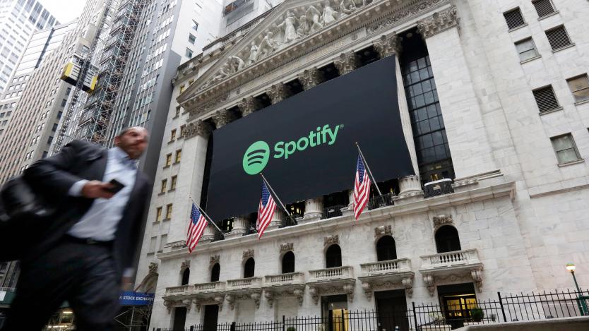 Необичайният борсов дебют на Spotify: Съпътстван от рекорд и гаф