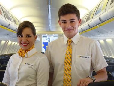 Ryanair набира кабинен екипаж в София
