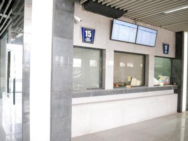 Новите правила на БДЖ за правостоящи влизат в сила по Гергьовден