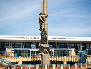 Правителството ще покрие целия дълг на БДЖ от 104 млн. лв.