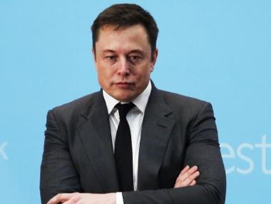 Мъск отказва да намали оборотите