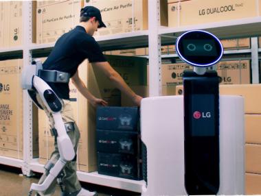 LG създаде първия си робот за лична употреба