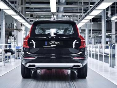 Volvo отлага борсовия си дебют заради търговската война на Тръмп