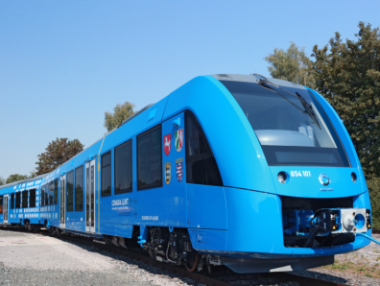 Тръгна първият в света влак, задвижван от водородни клетки