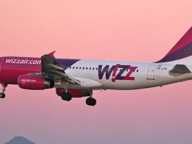 И Wizz Air спира безплатния ръчен багаж