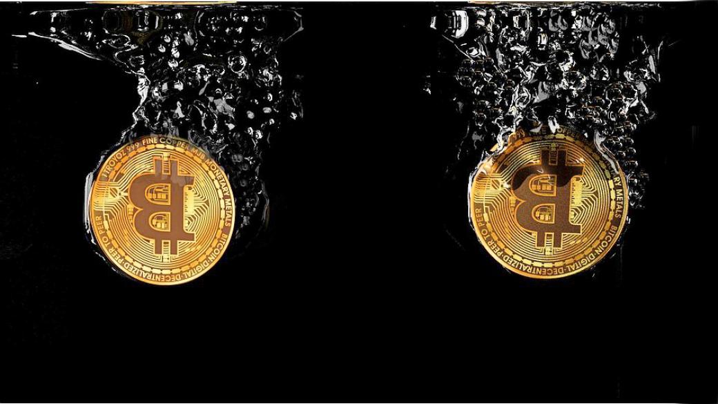 Цената на bitcoin падна с 12% за ден
