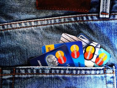 Едва 7% от българите усещат подобрение на икономическата ситуация