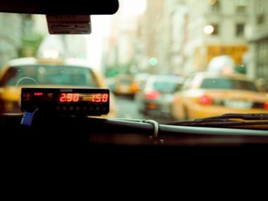 Такситата в София може да са с минимална цена от 2019 г.
