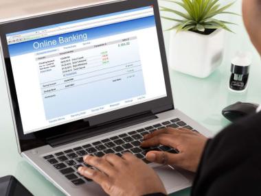 Нова измама: Софтуер сменя IBAN-а при онлайн преводи