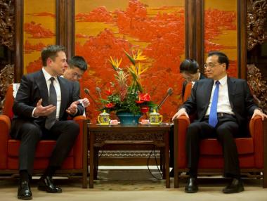 Мъск се срещна на четири очи с китайския премиер