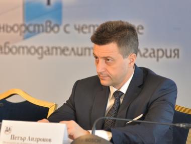 Андронов: Кредитите ще намалеят, лихвите ще тръгнат нагоре